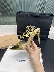 Bagsaaa Gianvito Rossi Flavia Gold - 10.5cm - 2