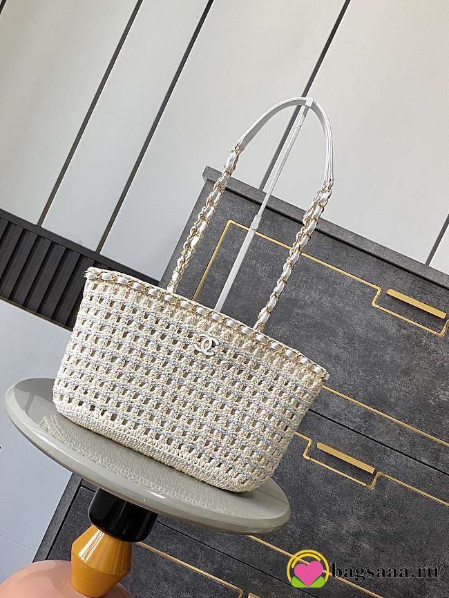 Bagsaaa Chanel Small Tote Beige & White Cotton Crochet AS5235 - 21 x 33 x 11cm - 1