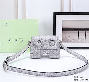 Bagsaaa Off White burrow-22 shoulder bag - 22cm - 1