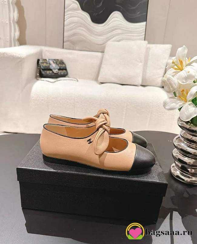 Bagsaaa Chanel Mary Janes Beige Lambskin G46149 - 1