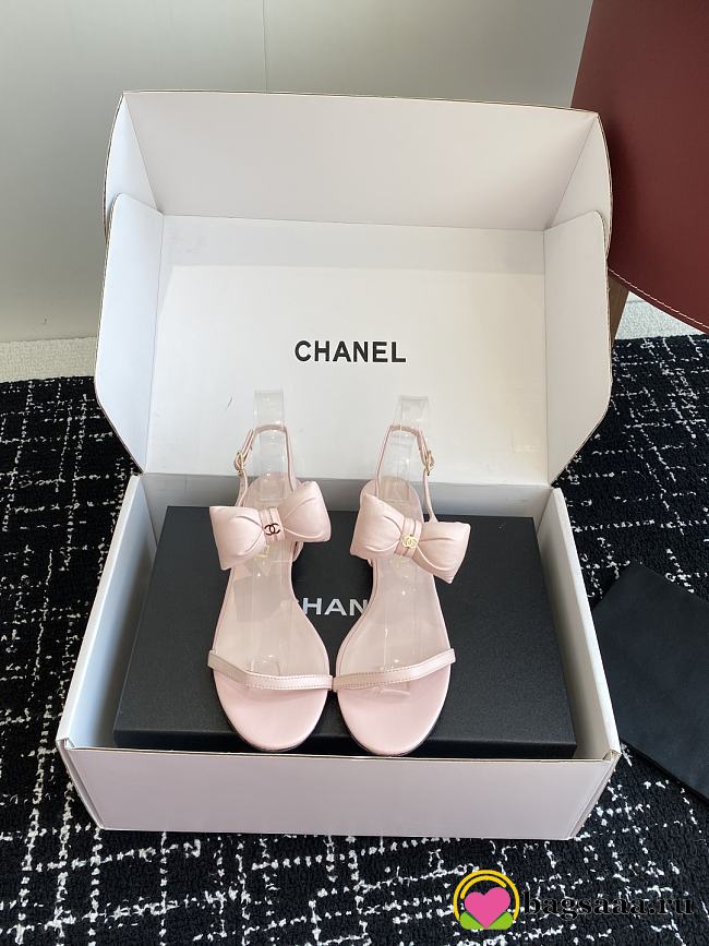 Bagsaaa Chanel Sandals G46193 Pink Lambskin - 1