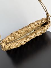 Bagsaaa Bottega Veneta Kalimero Cha-Cha clutch 785780 beige - 28.5cm - 3