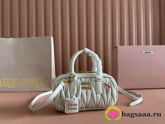 Bagsaaa Miu Miu Arcadie matelassé nappa leather mini-bag 5BP088 white - 19cm - 1