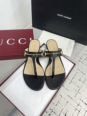 Bagsaaa Gucci Women's thong sandal with Horsebit 816590 black - 1