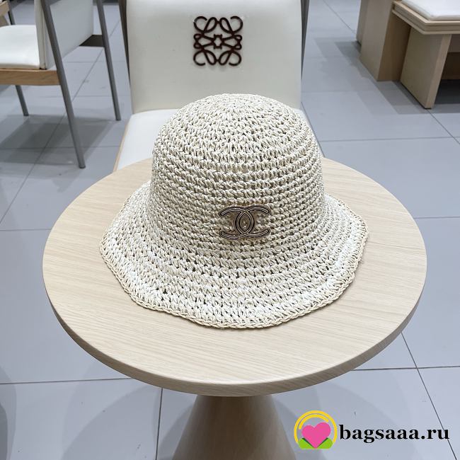 Bagsaaa Chanel White Hat - 1