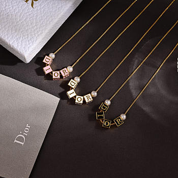 Bagsaaa D-Dice Necklace