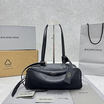 Bagsaaa Balenciaga Carrie Bowling Bag Small in black calfskin - 31cm