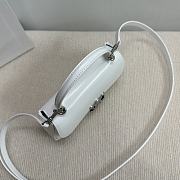 Bagsaaa Teen Celine Lola In Shiny Calfskin 119533 White - 20 x 11.5 x 5 CM - 4