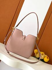 Bagsaaa Celine Small Camille 16 Soft Bag In Smooth Calfskin Soft Peach - 24.5cm - 2