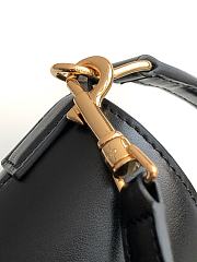 Bagsaaa Celine Small Bucket Louise In Smooth Calfskin 119173 Black - 19cm - 2