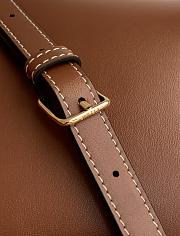 Bagsaaa Celine Small Bucket Louise In Smooth Calfskin 119173 Brown - 19cm - 4