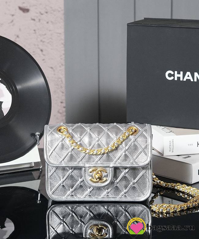 Bagsaaa Bagsaaa Chanel Mini Flap Bag AS4797 Silver - 19cm - 1