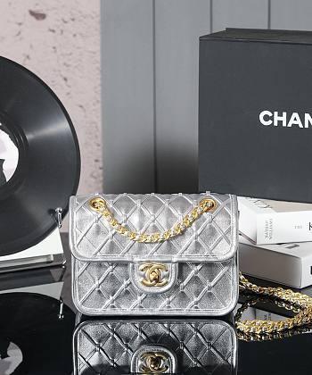 Bagsaaa Bagsaaa Chanel Mini Flap Bag AS4797 Silver - 19cm