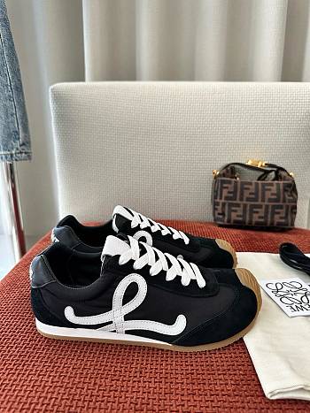 Bagsaaa Loewe Ballet Runner 2.0 in nylon and calfskin Black