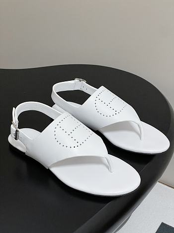Bagsaaa Hermes Cutout H Sandals White