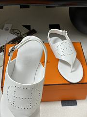 Bagsaaa Hermes Cutout H Sandals White - 4
