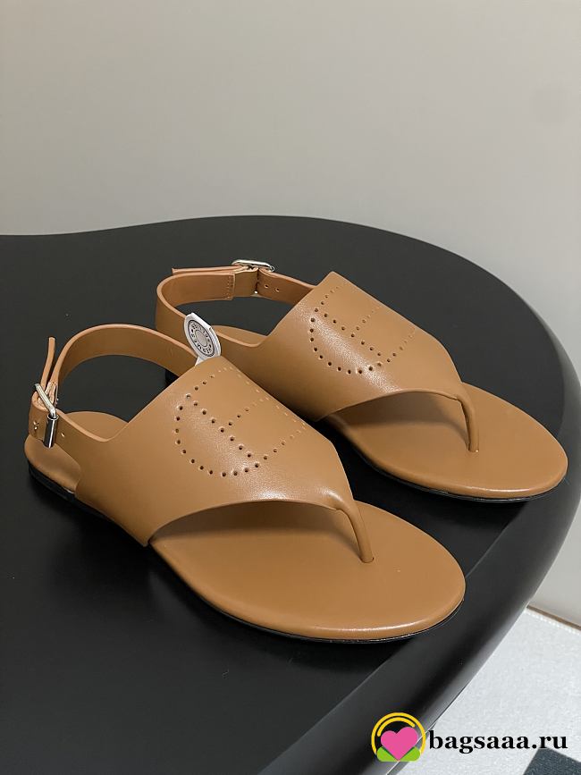 Bagsaaa Hermes Cutout H Sandals Brown - 1