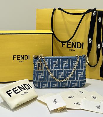 Bagsaaa Fendi Baguette Pouch Blue denim-effect FF jacquard charm pouch with chain - 20cm