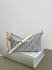 Bagsaaa Diorstar Hobo Bag with Chain Blue Dior Oblique Chambray with Raffia Effect and Light Biscuit Smooth Calfskin - 22cm - 1