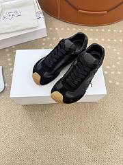 Bagsaaa Loewe Ballet Runner 2.0 in soft calfskin black - 2