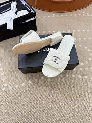 Bagsaaa Chanel Turnlock Sandals White - 4