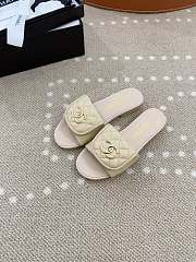 Bagsaaa Chanel Turnlock Sandals Beige - 4