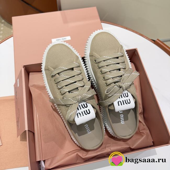 Bagsaaa Miu Miu Denim sneaker mules beige - 1