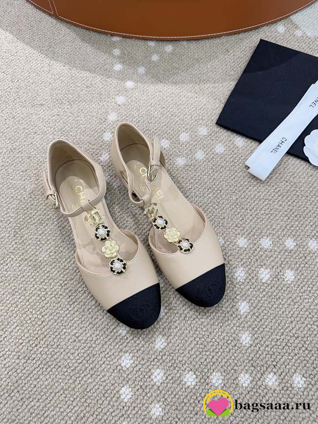 Bagsaaa Chanel Mary Jane Heels with Floral Beige - 1