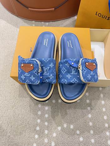Bagsaaa LV Pool Pillow Flat Comfort Mule Blue