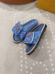 Bagsaaa LV Pool Pillow Flat Comfort Mule Blue - 2