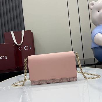 Bagsaaa Gucci GG Emblem wallet on chain 826720 light pink - 20cm