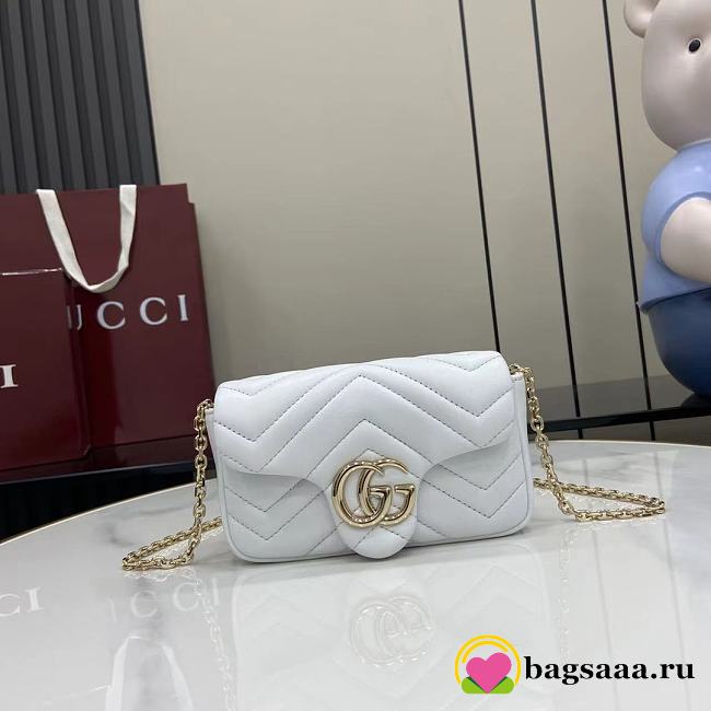 Bagsaaa Gucci GG Marmont mini shoulder bag 841290 white - 17cm - 1
