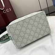 Bagsaaa Gucci GG Emblem Mini Bucket Bag 815118 light green - 19x18x11 cm - 2