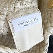 Bagsaaa Bottega Veneta Small Tosca 776755 Off White - 20cm - 2