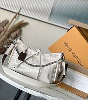 Bagsaaa LV M12919 CarryAll Cargo Vibe PM Vanilla - 33.5cm - 1