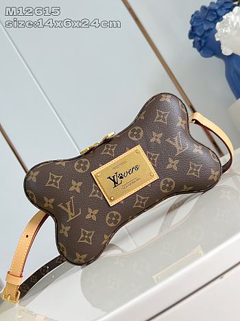 Bagsaaa LV M12615 Bone Wearable Wallet Monogram - 24cm
