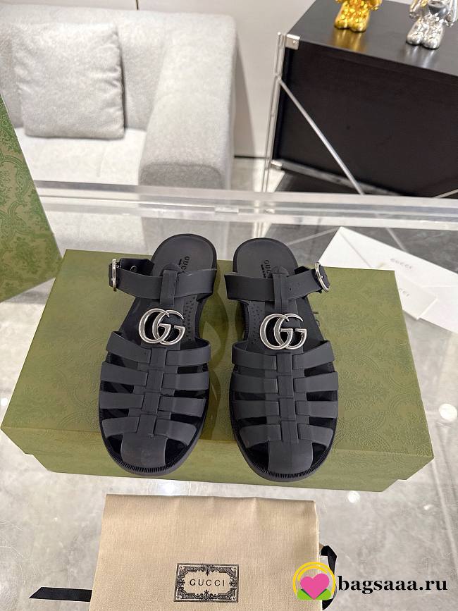 Bagsaaa Gucci Men's Double G mule 812582 Black rubber - 1