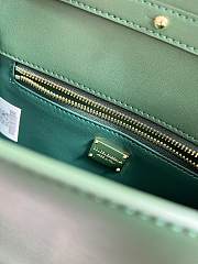 Bagsaaa Dolce & Gabbana Calfskin DG Logo Bag crossbody bag green - 20cm - 2