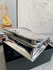 Bagsaaa Dolce & Gabbana Patent Leather DG Logo Crossbody Bag Silver - 20cm - 3