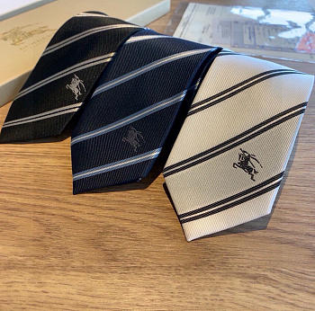 Bagsaaa Burberry Tie