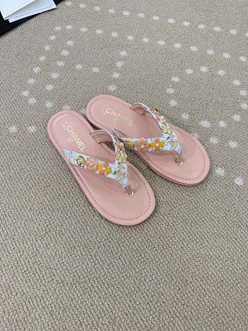 Bagsaaa Chanel Thongs G46304 Light Pink