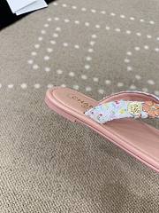 Bagsaaa Chanel Thongs G46304 Light Pink - 2
