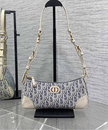 Bagsaaa 30 Montaigne Wanderlust Mini Bag Blue Dior Oblique Chambray with Raffia Effect and Light Biscuit Smooth Calfskin - 26cm