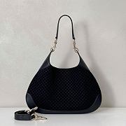 Bagsaaa Gucci B medium shoulder bag 834981 black suede - 42cm - 1