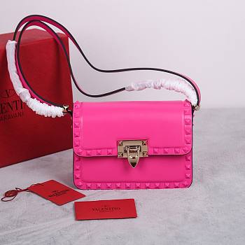Bagsaaa Valentino Bright Pink Smooth Leather Rockstud23 Small Shoulder Bag - 19cm