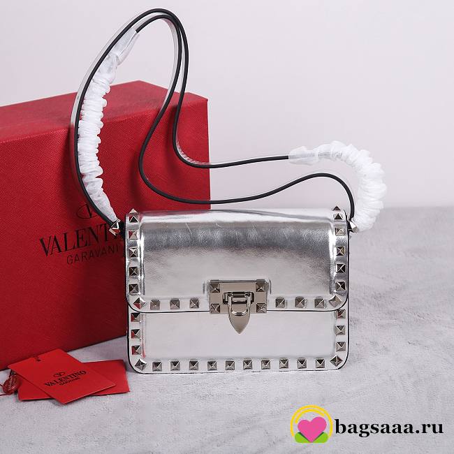 Bagsaaa Valentino Silver Smooth Leather Rockstud23 Small Shoulder Bag - 19cm - 1