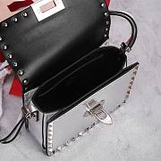 Bagsaaa Valentino Silver Smooth Leather Rockstud23 Small Shoulder Bag - 19cm - 4