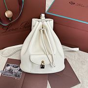 Bagsaaa Loro Piana Extra Drawstring backpack L27 white - 27cm - 1