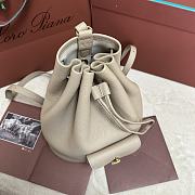 Bagsaaa Loro Piana Extra Drawstring backpack L27 beige - 27cm - 3