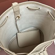Bagsaaa Loro Piana Extra Drawstring backpack L27 beige - 27cm - 2